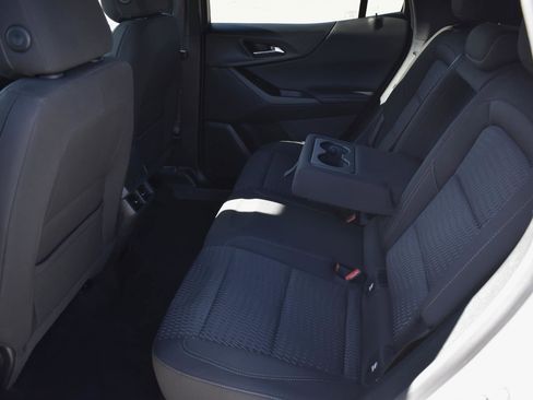 Used 2025 Chevrolet Equinox LT image 17