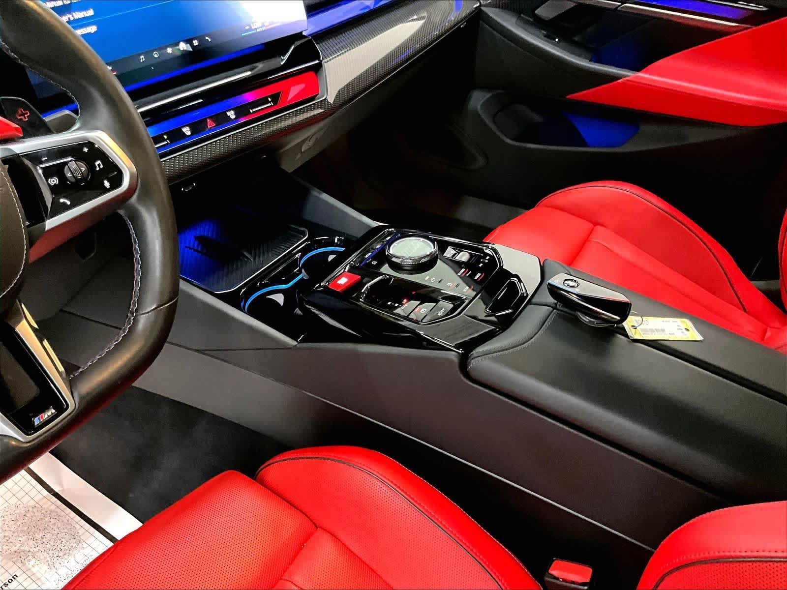 Used 2025 BMW M5 AWD/4WD image 20