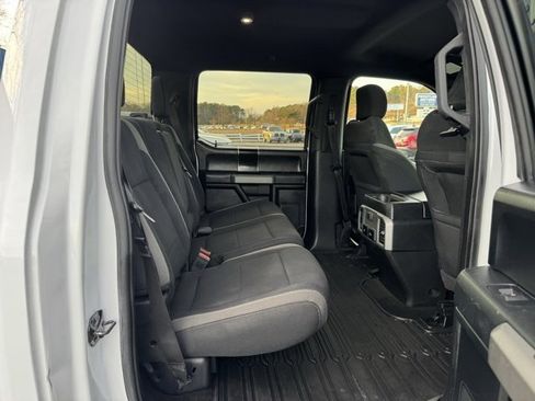 Used 2018 Ford F150 Raptor image 11