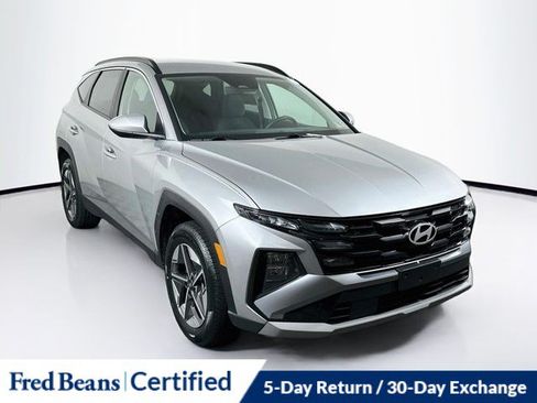 Certified 2025 Hyundai Tucson SEL AWD/4WD image 1