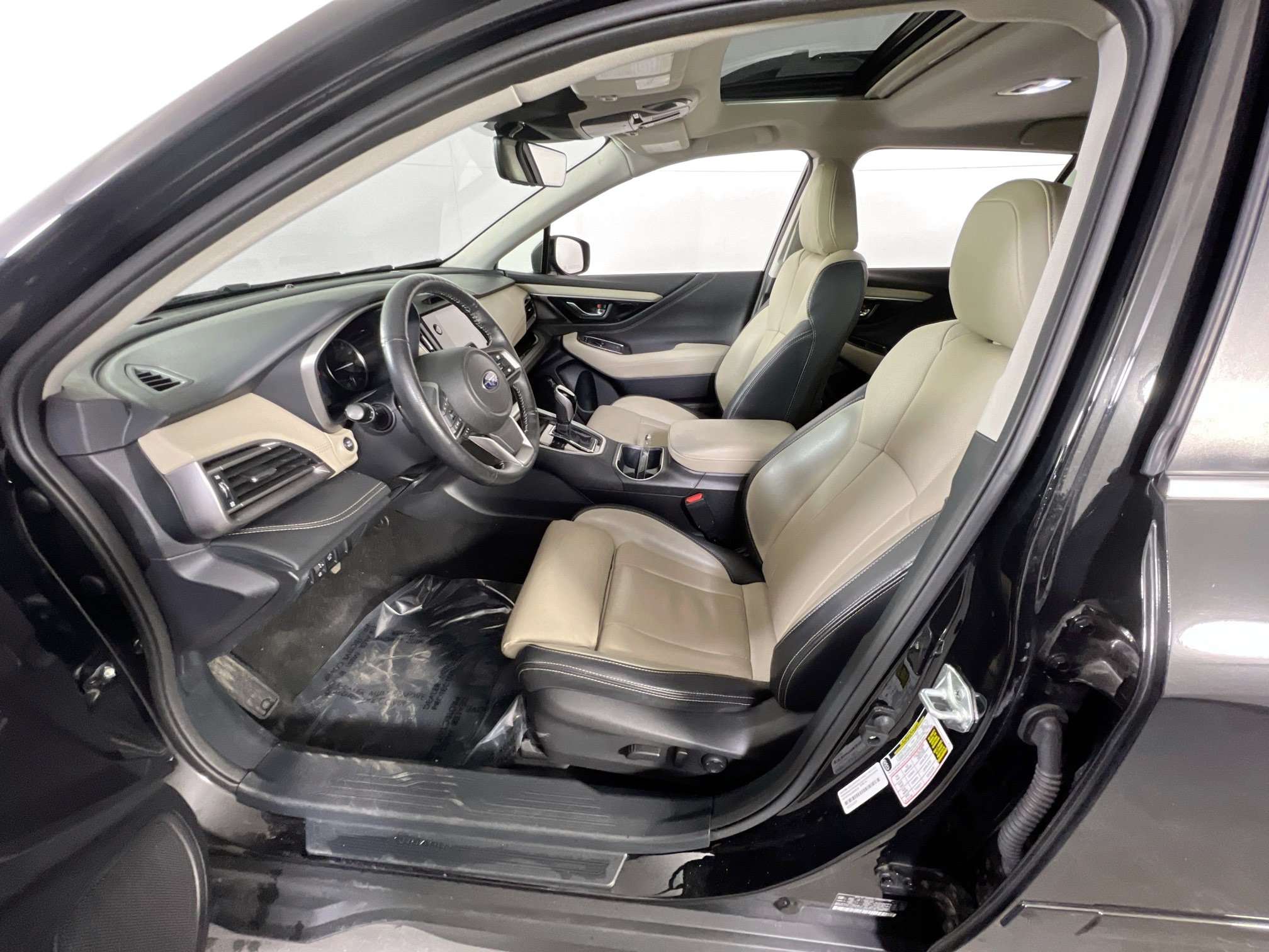 Used 2023 Subaru Outback Limited AWD/4WD image 21