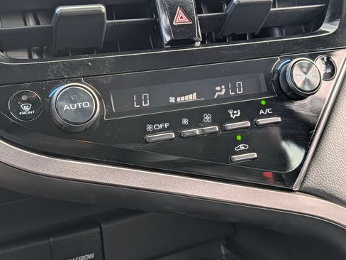Used 2024 Toyota Camry LE w/ Convenience Package FWD image 23