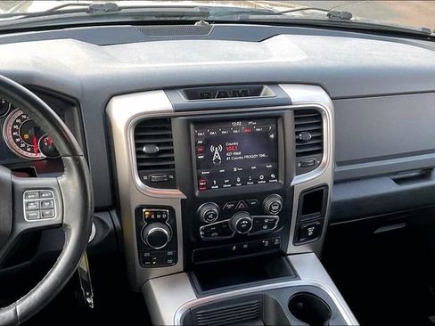 Used 2018 RAM 1500 Big Horn image 6