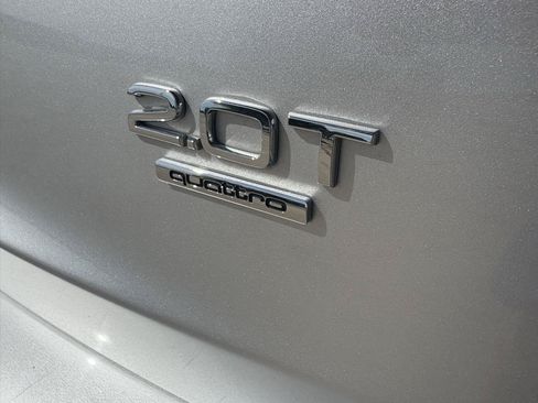 Used 2011 Audi Q5 2.0T Premium Plus AWD/4WD image 26