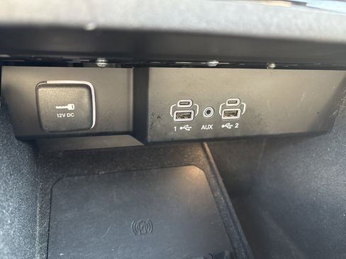 Used 2022 Jeep Wagoneer Series III AWD/4WD image 30