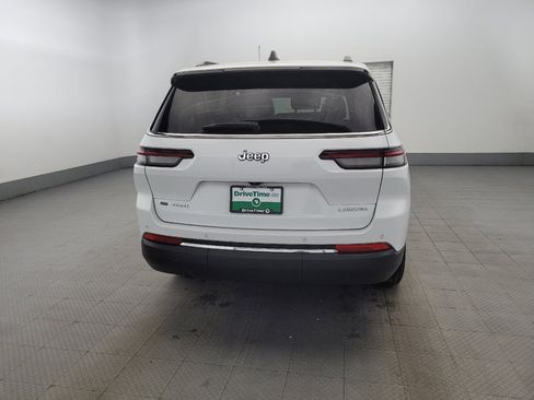 Used 2022 Jeep Grand Cherokee L Limited image 7