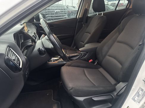 Used 2016 MAZDA MAZDA3 i Touring image 25