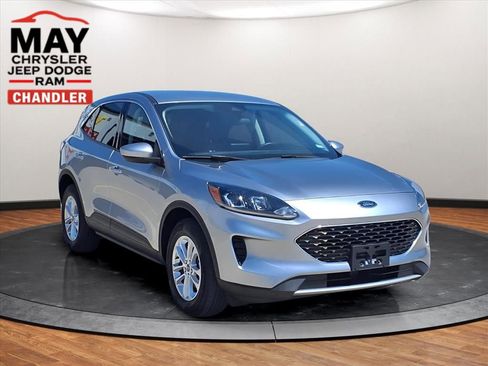 Used 2021 Ford Escape SE image 22