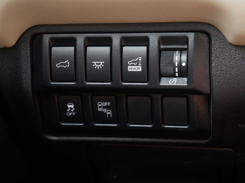 Used 2021 Subaru Ascent Limited w/ Technology Package AWD/4WD image 26