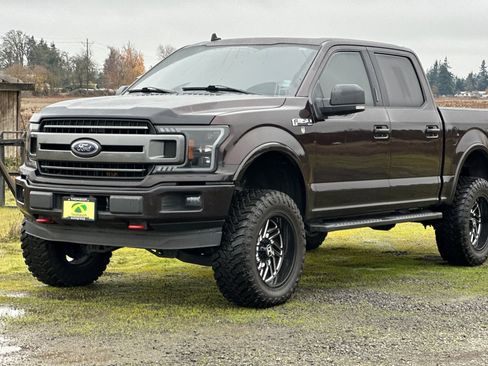 Used 2018 Ford F150 XLT w/ Equipment Group 302A Luxury image 8