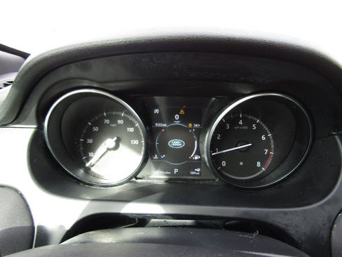 Used 2019 Land Rover Discovery Sport HSE image 38