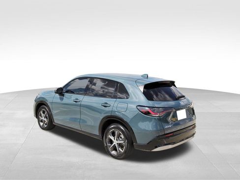 Used 2025 Honda HR-V EX-L image 3