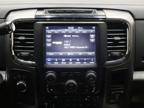 Used 2018 RAM 2500 Laramie w/ Sport Appearance Group image 33