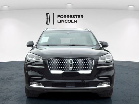 Used 2020 Lincoln Aviator Reserve w/ Equipment Group 202A AWD/4WD image 8