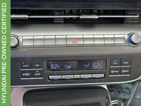 Certified 2024 Hyundai Kona SEL FWD image 28