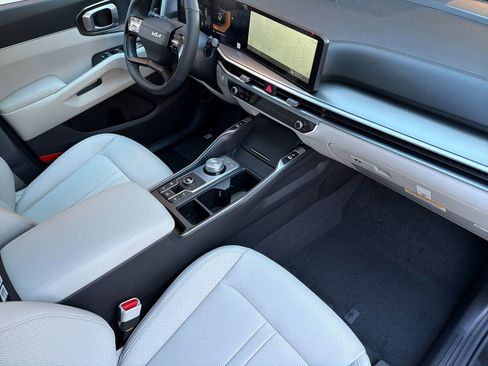 New 2026 Kia Sorento EX w/ EX Premium Package AWD/4WD image 17