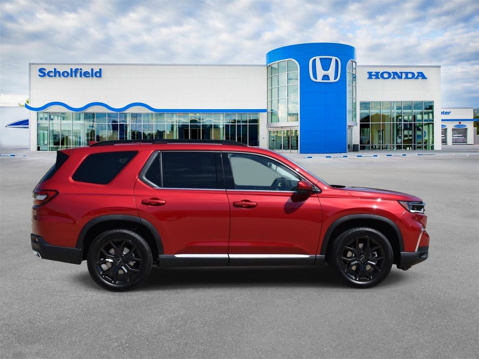 New 2025 Honda Pilot Touring image 2