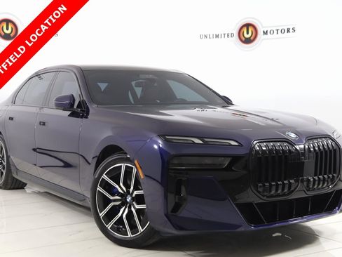 Used 2023 BMW 760i xDrive image 1