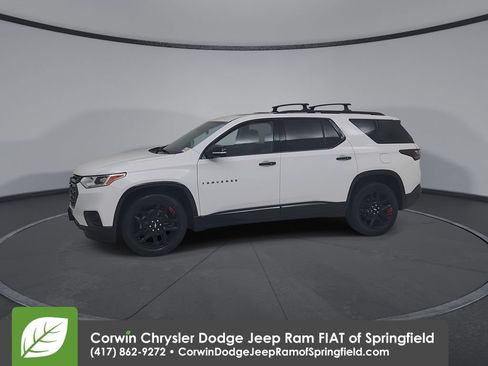 Used 2021 Chevrolet Traverse Premier w/ Redline Edition AWD/4WD image 7