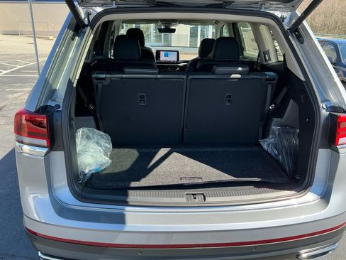 New 2026 Volkswagen Atlas SEL AWD/4WD image 14