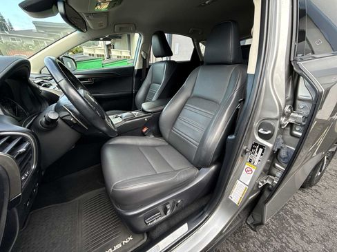 Used 2018 Lexus NX 300 FWD image 12