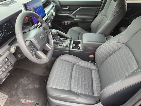 New 2026 Toyota 4Runner TRD Off-Road Premium AWD/4WD image 11