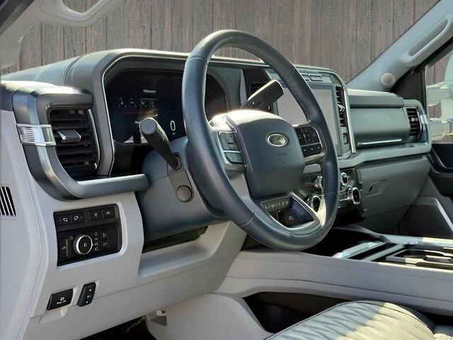 Used 2023 Ford F450 Limited w/ FX4 Off-Road Package AWD/4WD image 23