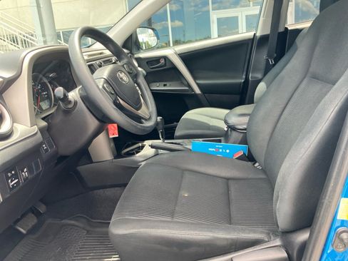 Used 2016 Toyota RAV4 LE AWD/4WD image 34