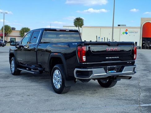 Used 2024 GMC Sierra 2500 SLE w/ SLE Value Package; image 5