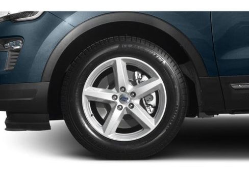 Used 2019 Ford Explorer Sport w/ Equipment Group 401A AWD/4WD image 11