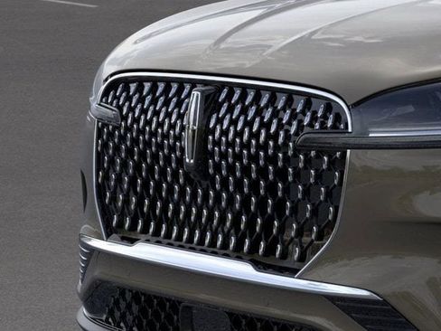 New 2025 Lincoln Aviator AWD w/ Equipment Group 101A image 39