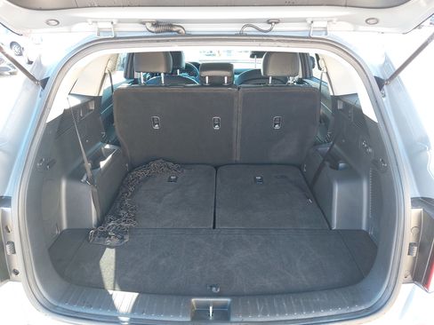 Used 2022 Kia Sorento S w/ Panoramic Sunroof Package image 15