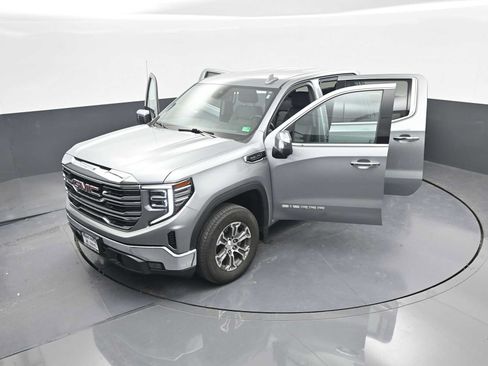 Used 2025 GMC Sierra 1500 SLT AWD/4WD image 27