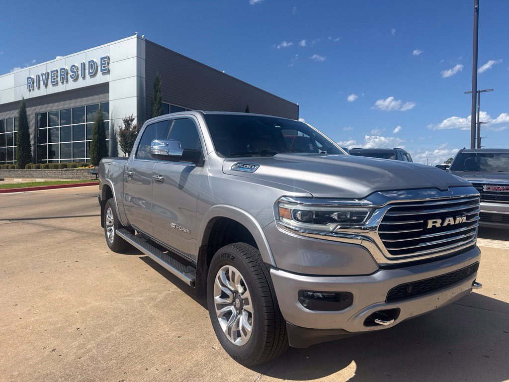 Used 2022 RAM 1500 Limited w/ Trailer Tow Group AWD/4WD image 1