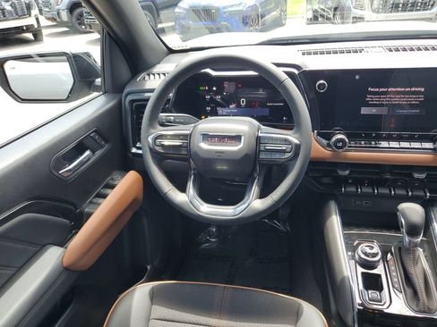 New 2026 GMC Canyon AT4 AWD/4WD image 13