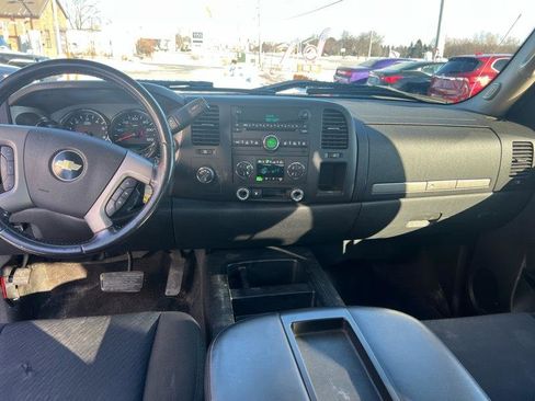 Used 2010 Chevrolet Silverado 1500 LT image 15