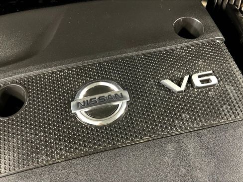 Certified 2020 Nissan Murano Platinum w/ Cargo Package image 32