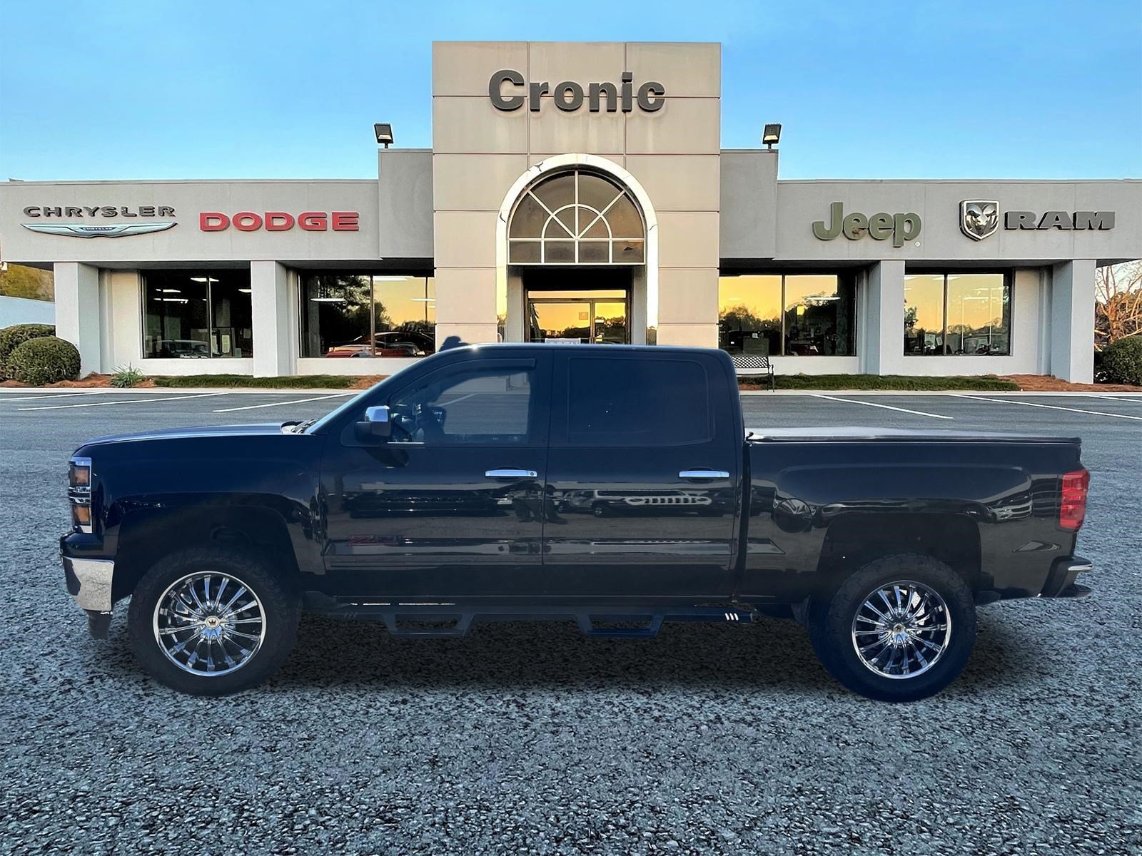 Used 2015 Chevrolet Silverado 1500 LT w/ All Star Edition RWD image 6