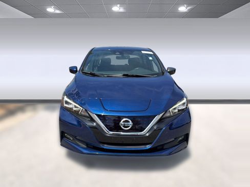 Used 2019 Nissan Leaf SV Plus w/ SV Plus Technology Package FWD image 6
