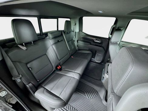 Certified 2025 Chevrolet Silverado 1500 LTZ w/ LTZ Premium Package image 28