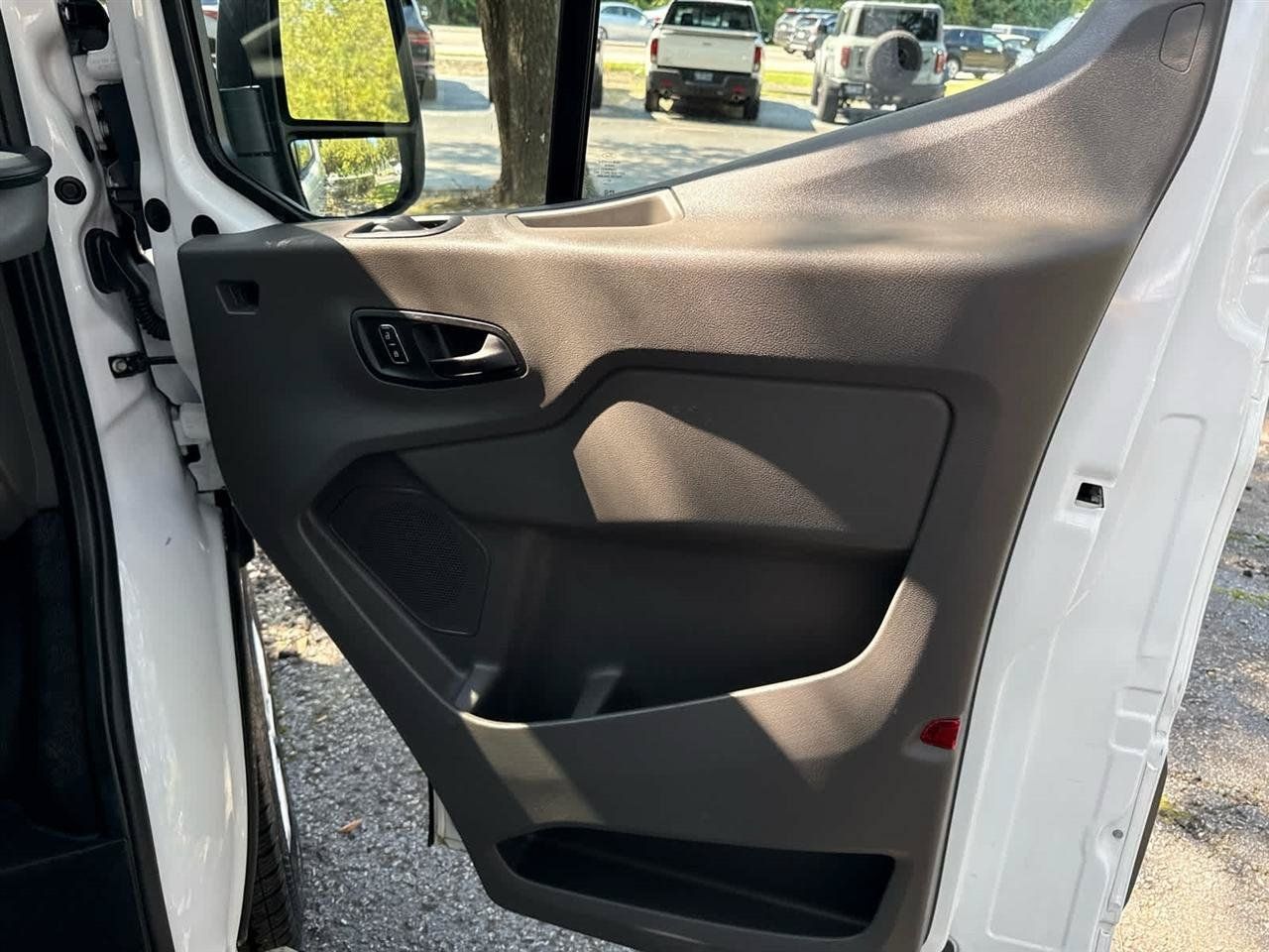 Used 2025 Ford Transit 250 Low Roof w/ Exterior Upgrade Package RWD image 16