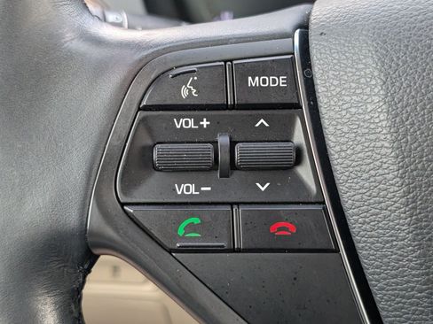 Used 2016 Hyundai Sonata Limited w/ Option Group 05 FWD image 24