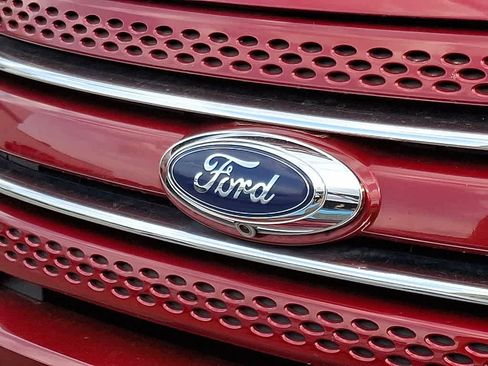 Used 2014 Ford Explorer Limited w/ Equipment Group 301A FWD image 27