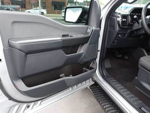 Used 2022 Ford F150 XL w/ STX Appearance Package AWD/4WD image 16
