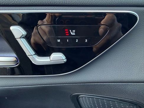 Used 2026 Mercedes-Benz GLC 300 4MATIC image 15