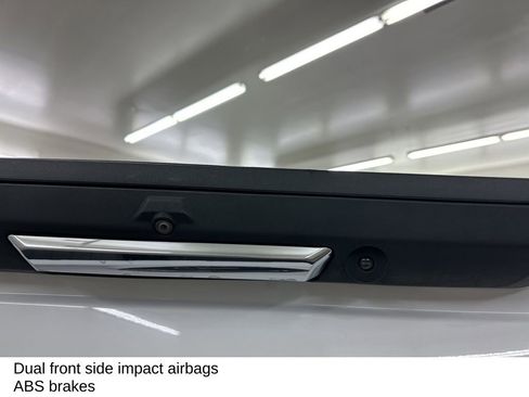 Used 2018 Ford F250 Lariat w/ Lariat Value Package image 17