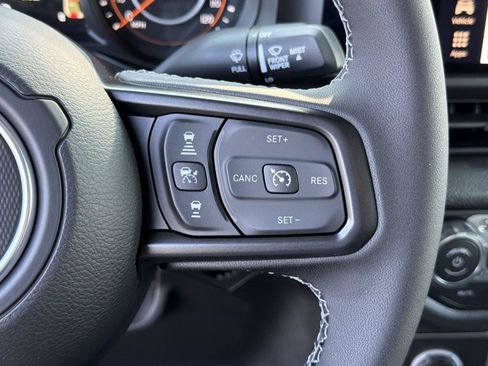New 2026 Jeep Gladiator Sport AWD/4WD image 25