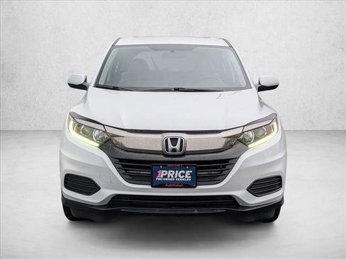 Used 2019 Honda HR-V LX image 2