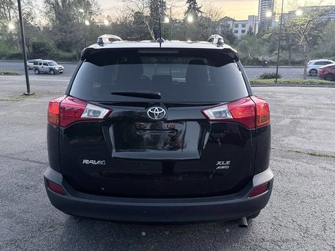 Used 2014 Toyota RAV4 XLE AWD/4WD image 11