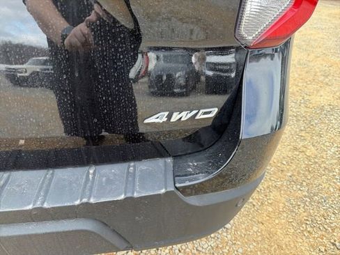 Used 2022 Ford Explorer Timberline image 6